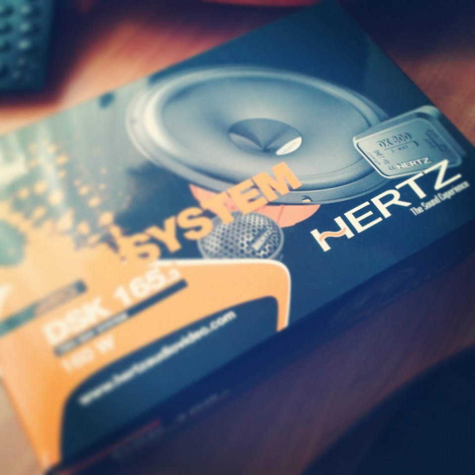 Привыкаю к хорошей музыке или 8 динамиков в салоне. — Skoda Fabia Mk2 ...