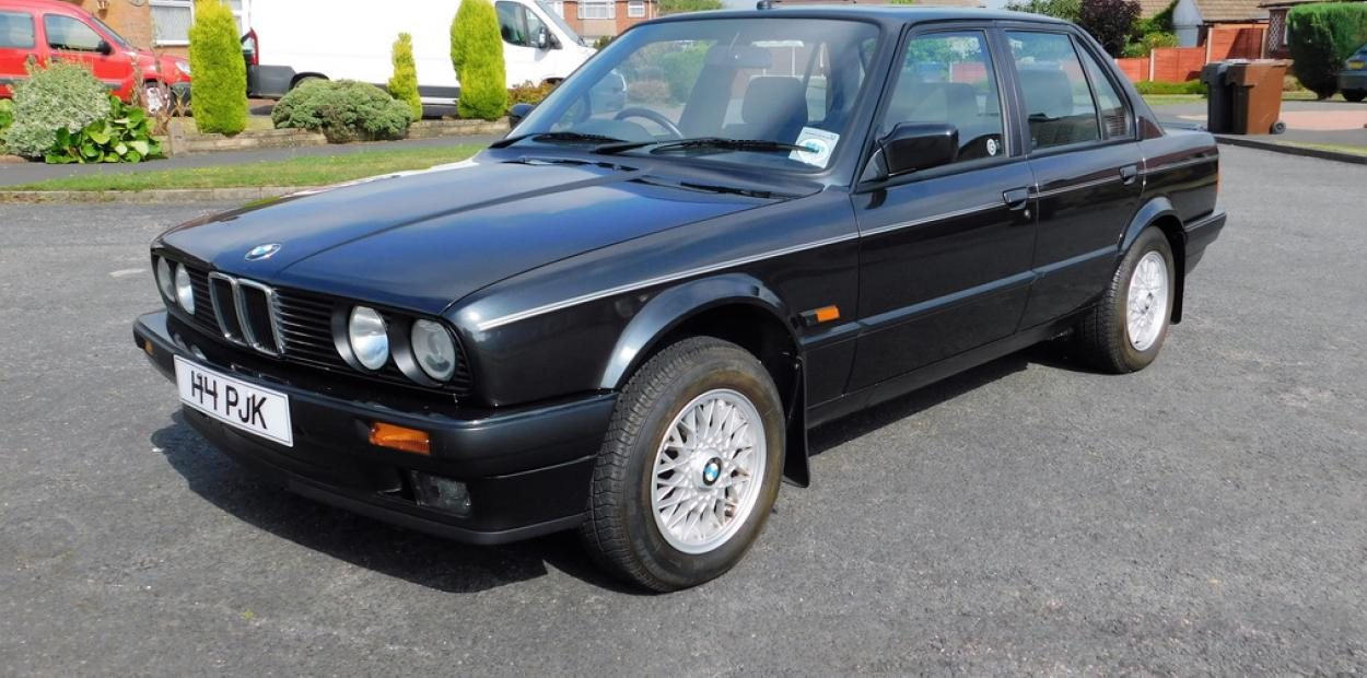 Бмв трешка. 316i BMW Старая. BMW 316 Старая. BMW 316i 1991 e30. БМВ 316 86 года.