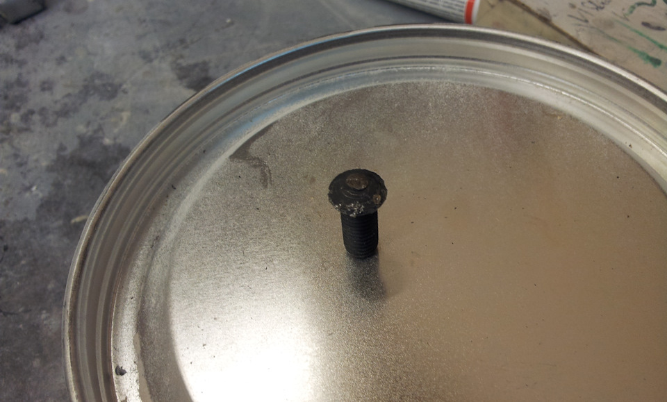 Фото в бортжурнале BMW 5 series (E39)