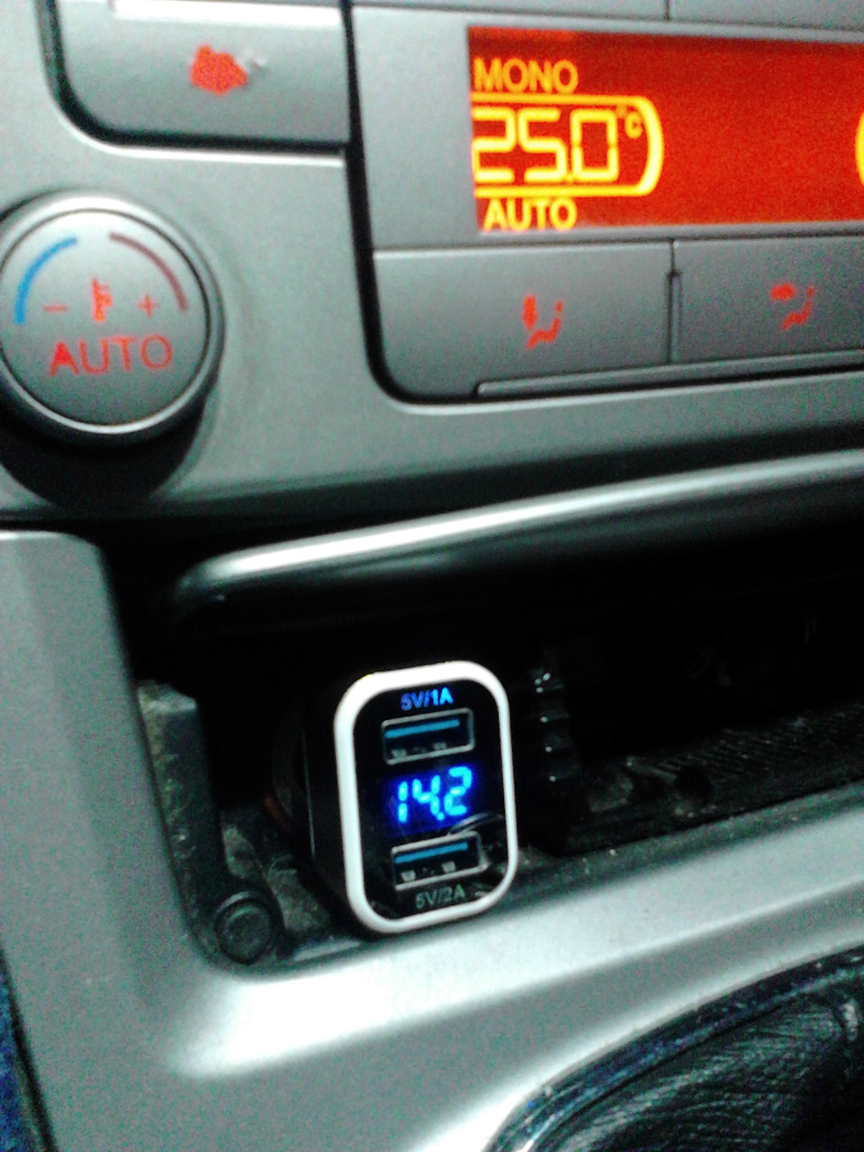 Мойка, плюс диагностика, плюс китайский зарядник… — Ford S-Max (1G), 1 ...