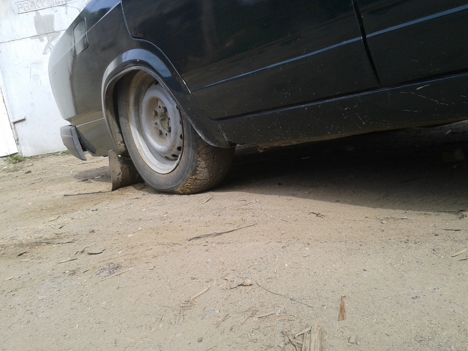 Пятерка на посадке))) — Lada 2105, 1,5 л, 1987 года | фотография | DRIVE2