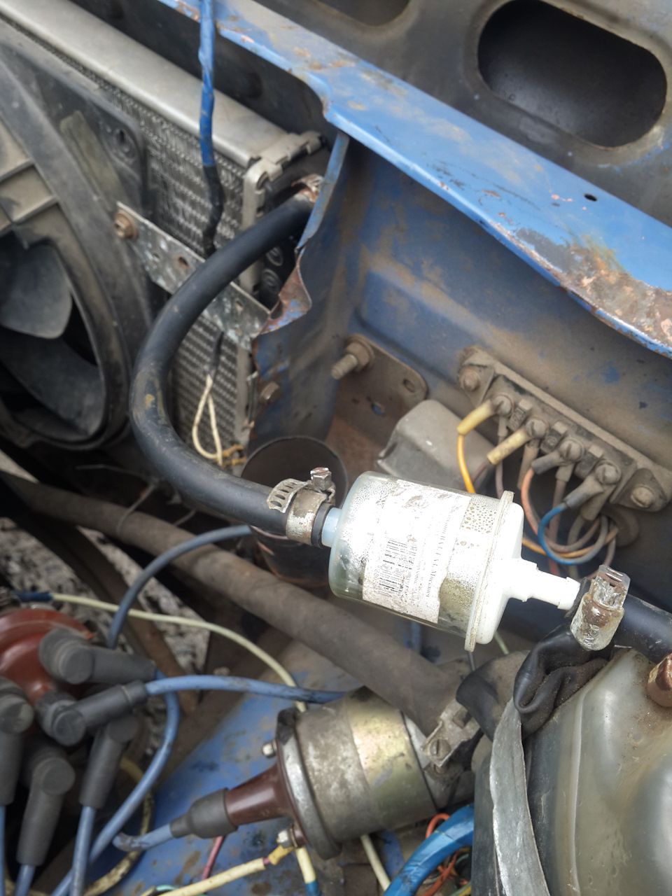 Фильтр тосола на расширительный бачок. — ИЖ Москвич 412, 1,5 л, 1984 ...