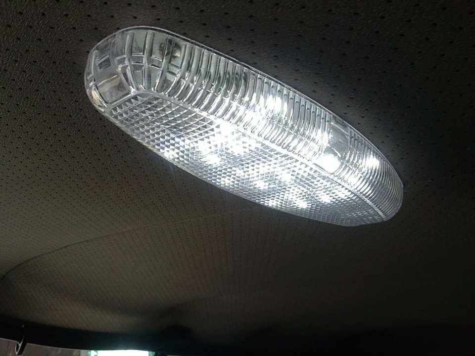 салонный свет — ГАЗ 3110, 2,5 л, 2001 года | тюнинг | DRIVE2