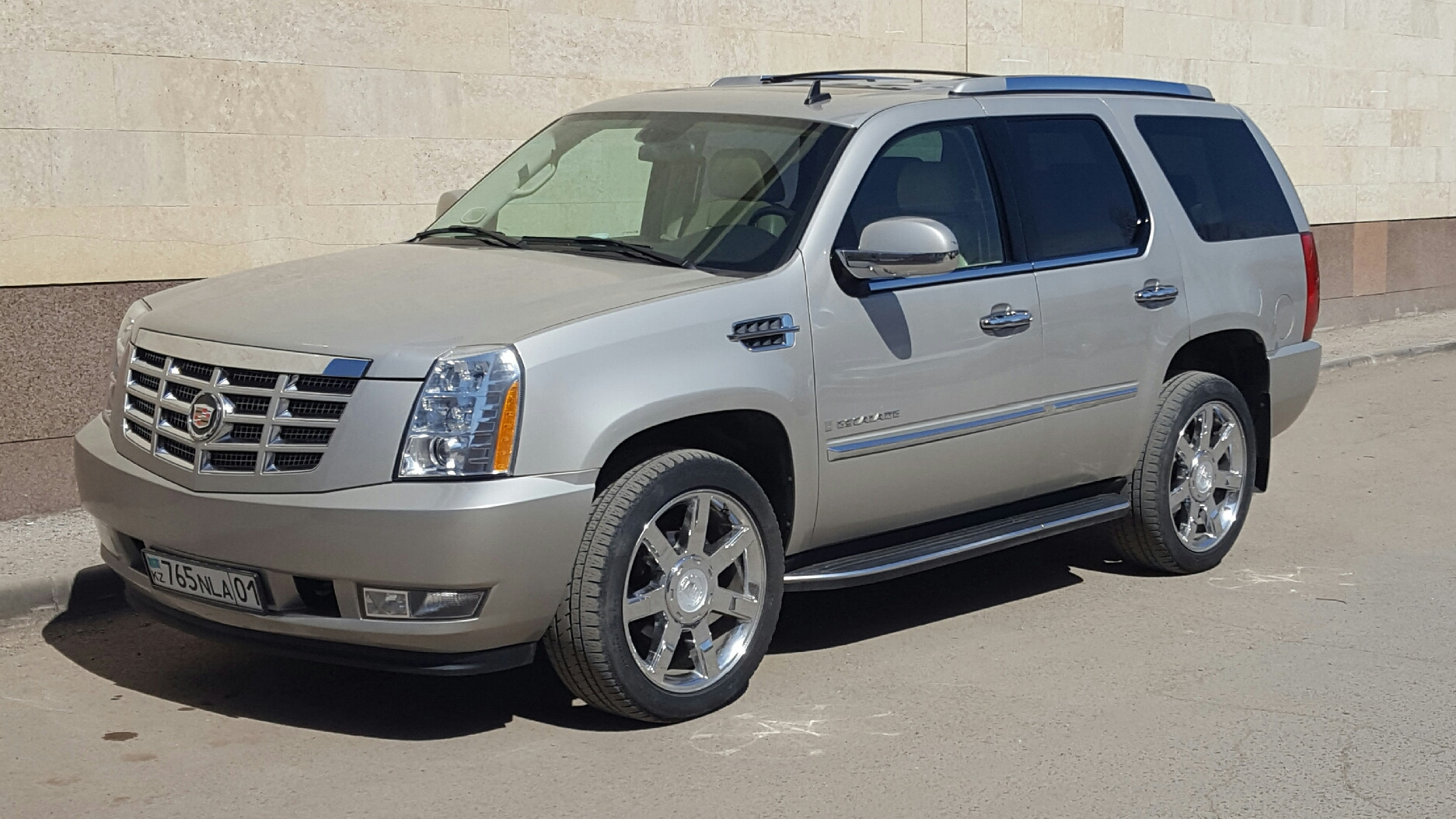 Кадиллак 6.2. Кадиллак Эскалейд 2006 года. Кадиллак Эскалейд 2007. Cadillac Escalade 2007 6,2. Cadillac Escalade 2006 Tuning.