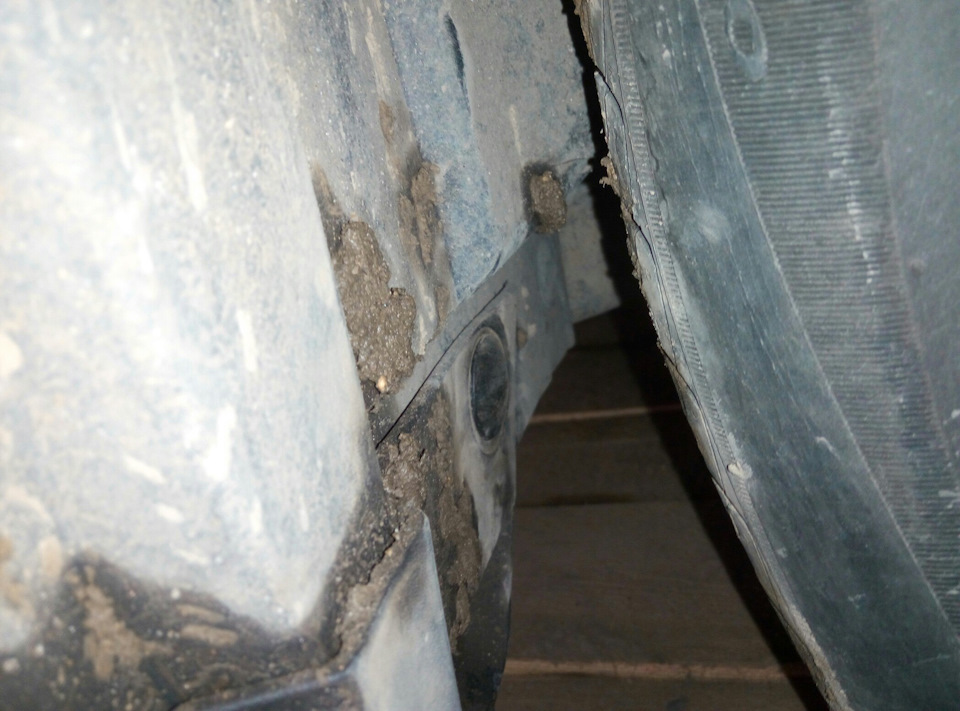 Уплотнители и клипсы — Renault Logan (2G), 1,6 л, 2015 года ...
