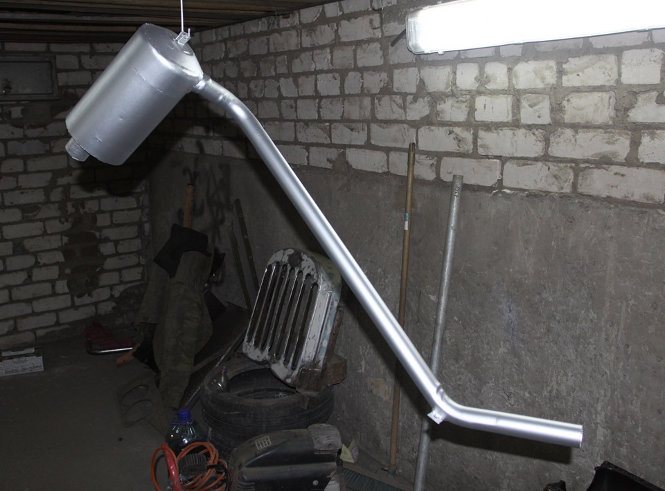 Покрашенный глушитель ГАЗ 67 — ГАЗ 67