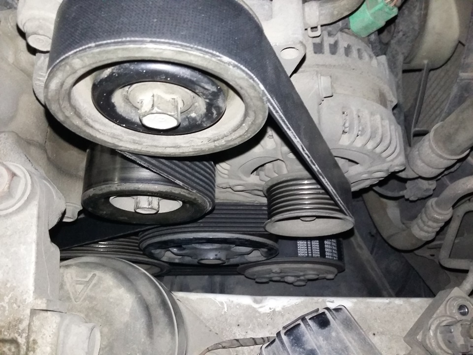 Потекло масло из под крышек… — Toyota Chaser (100), 2,5 л, 1997 года ...