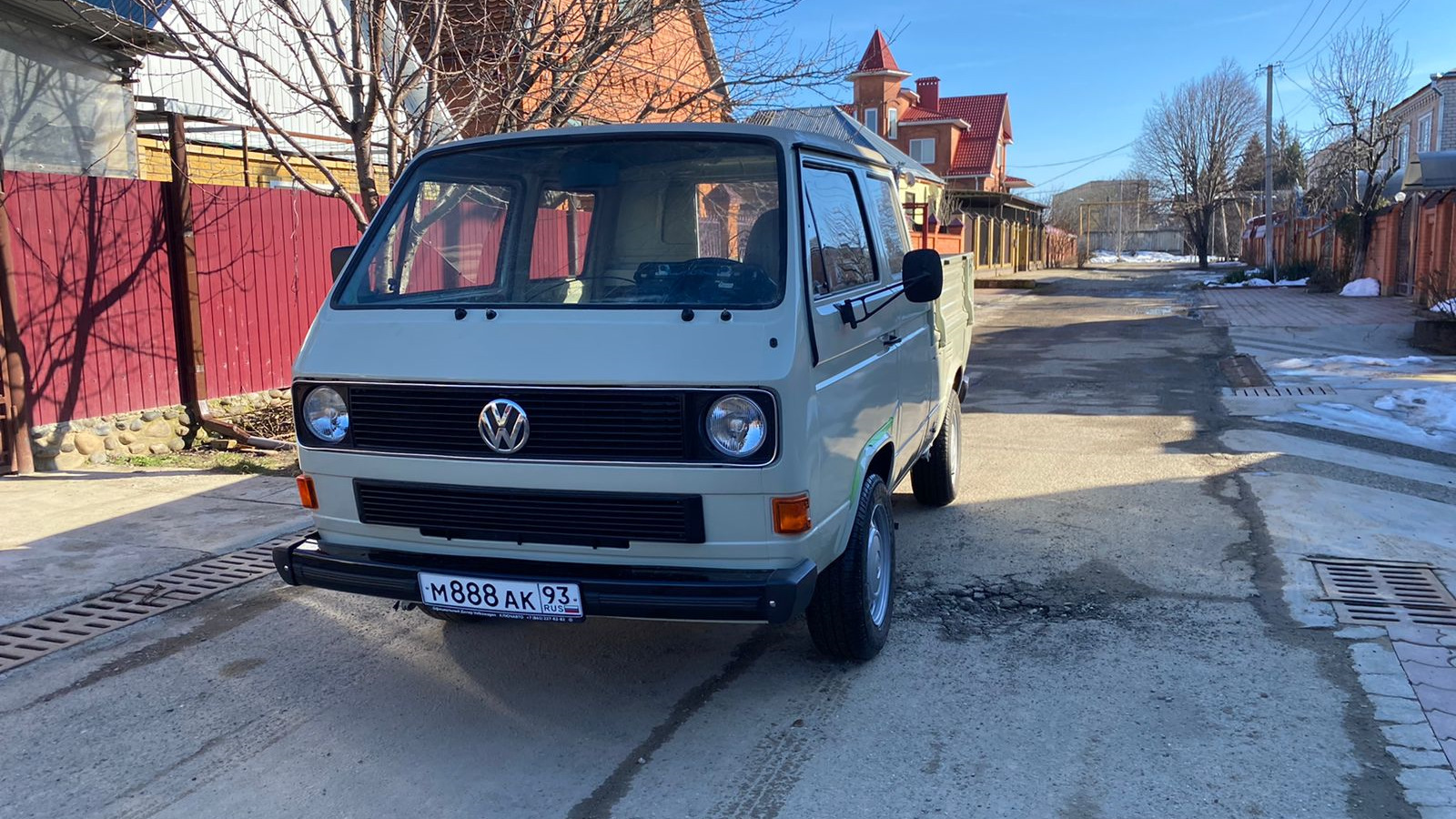 Volkswagen Transporter T3 2.1 бензиновый 1985 | Автодом «лебедь» на DRIVE2