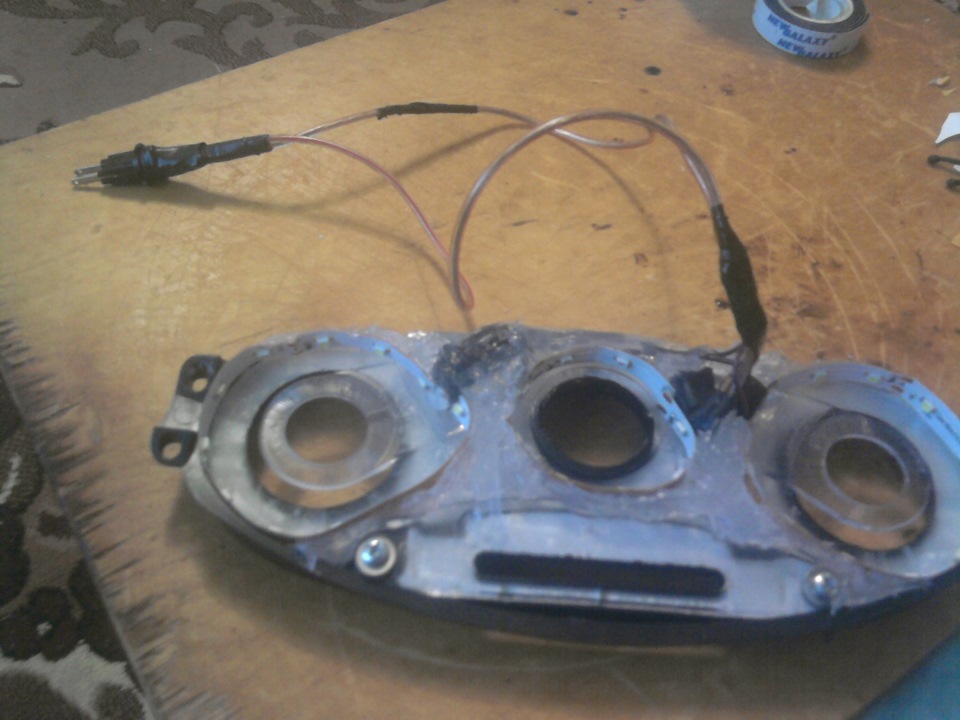 Подсветка отопителя, кнопки подогрева заднего стекла и регулятора печки ...