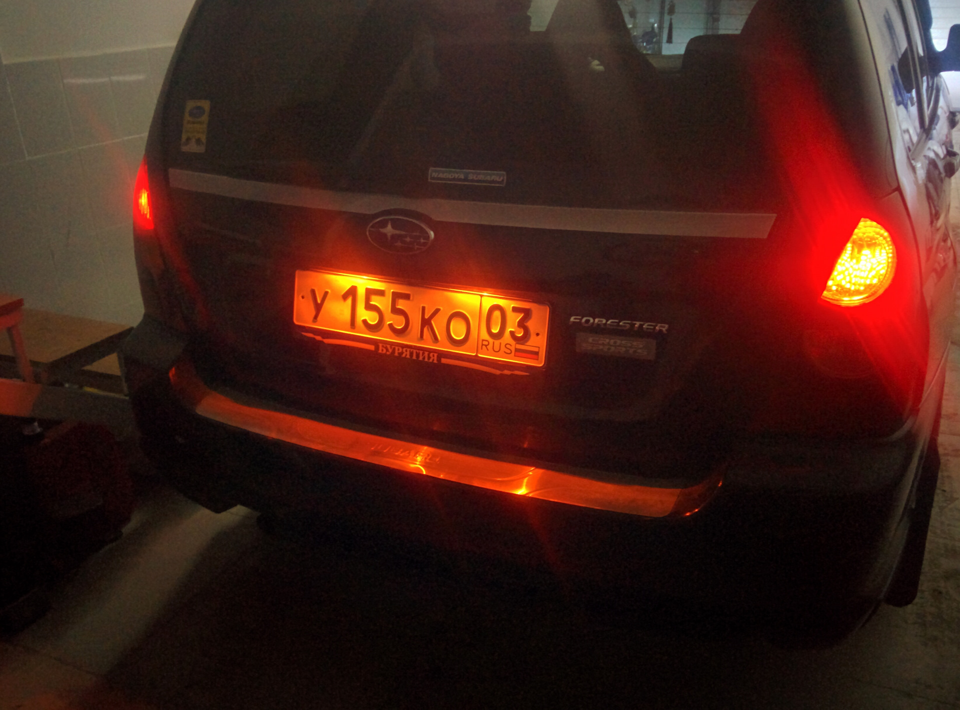 Еще одна рамка грз :) — Subaru Forester (SG), 2 л, 2006 года | плановое ...