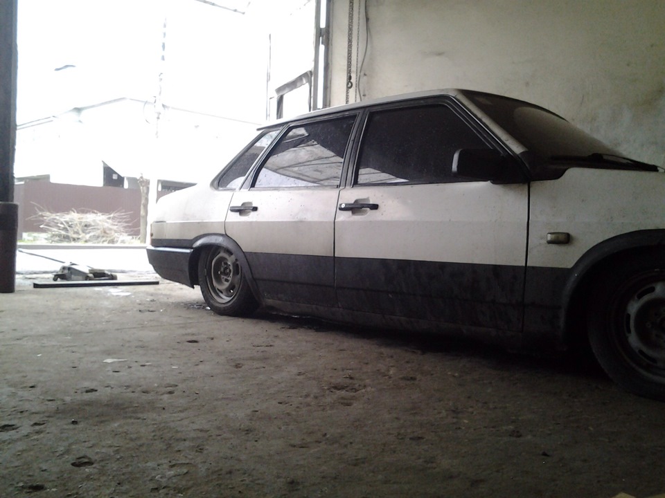 воссены на ваз 2109. ваз 21099 занижение. ваз 21099 табак. ваз 21099 rat look. машина 99я белая с чёрной полоской на ней новая фото.