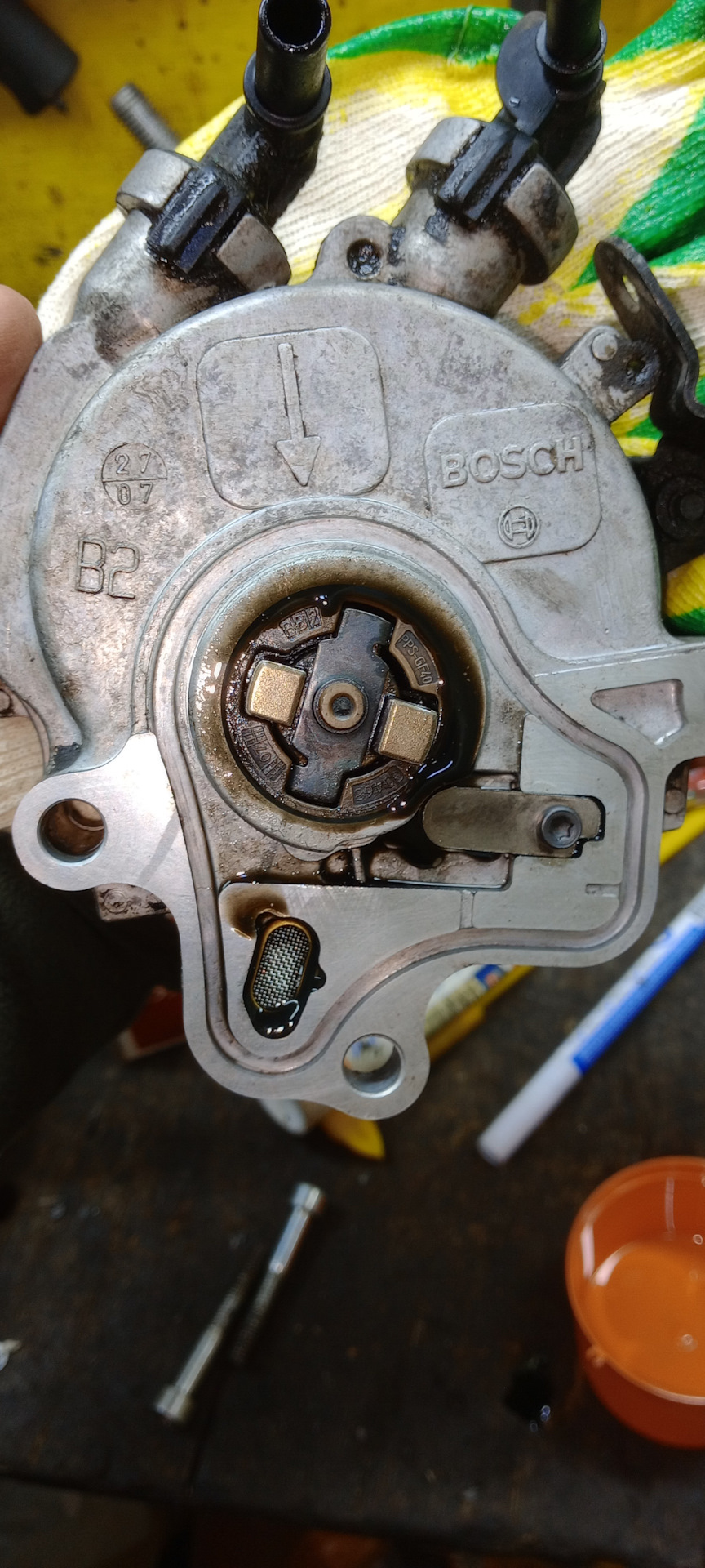 Стрекот при наборе оборотов, гидрики? — Land Rover Discovery III, 2,7 л ...