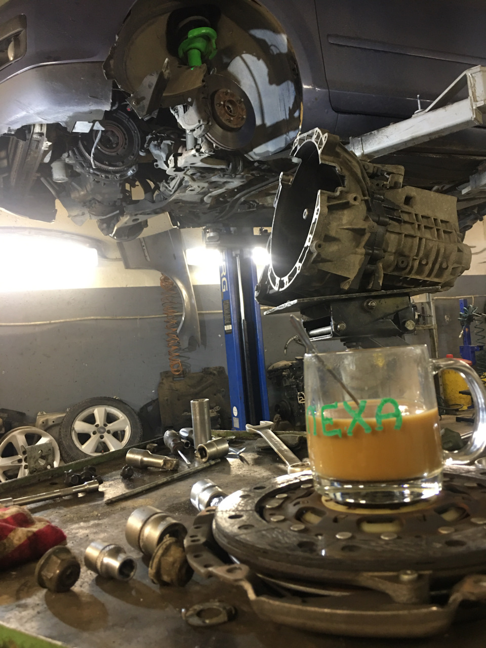 Focus 2 2.0 свап двухмассовый маховик на одномассовый. Как оно было ...