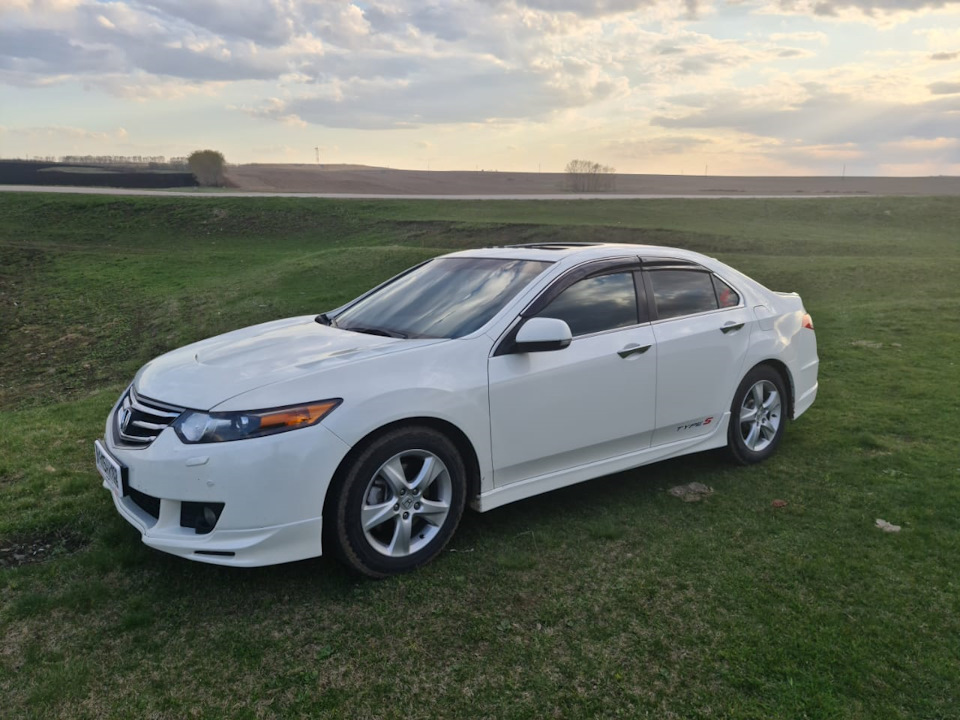 Фото в бортжурнале Honda Accord (8G)