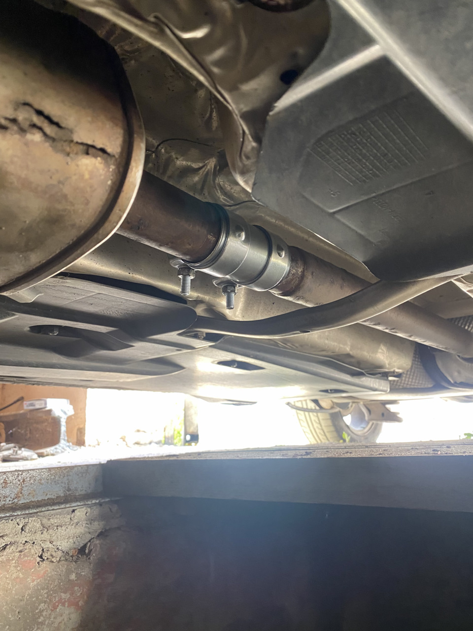 Новый хомут — Volkswagen Polo Sedan