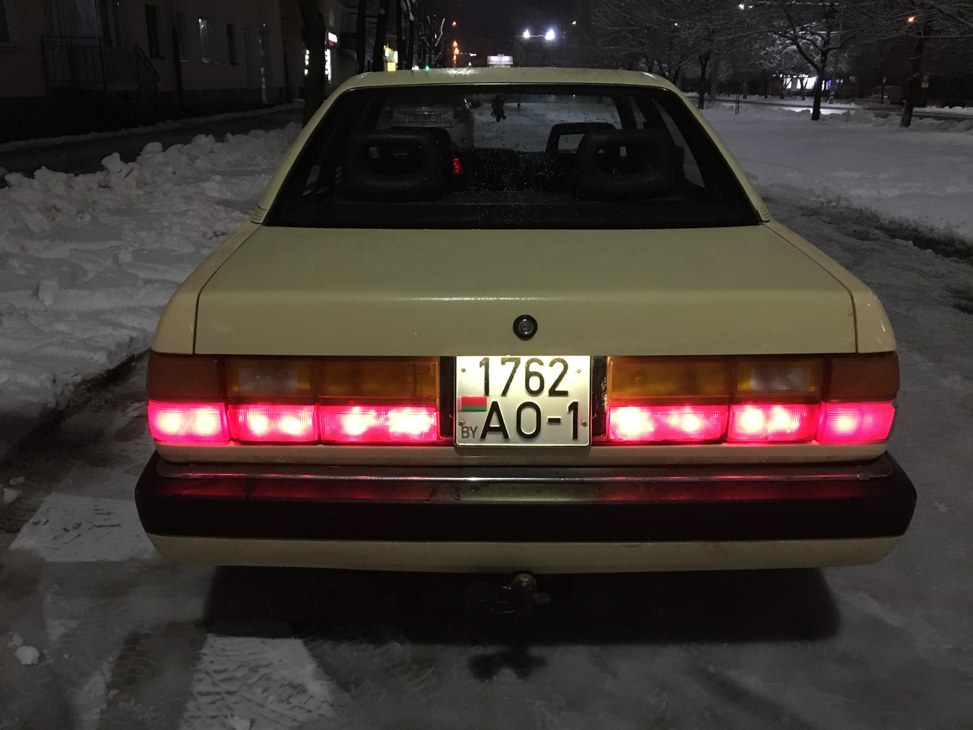 Переделка задних фонарей на LED (Светодиоды) — Audi 100 (C3), 1,8 л, 1985  года | стайлинг | DRIVE2