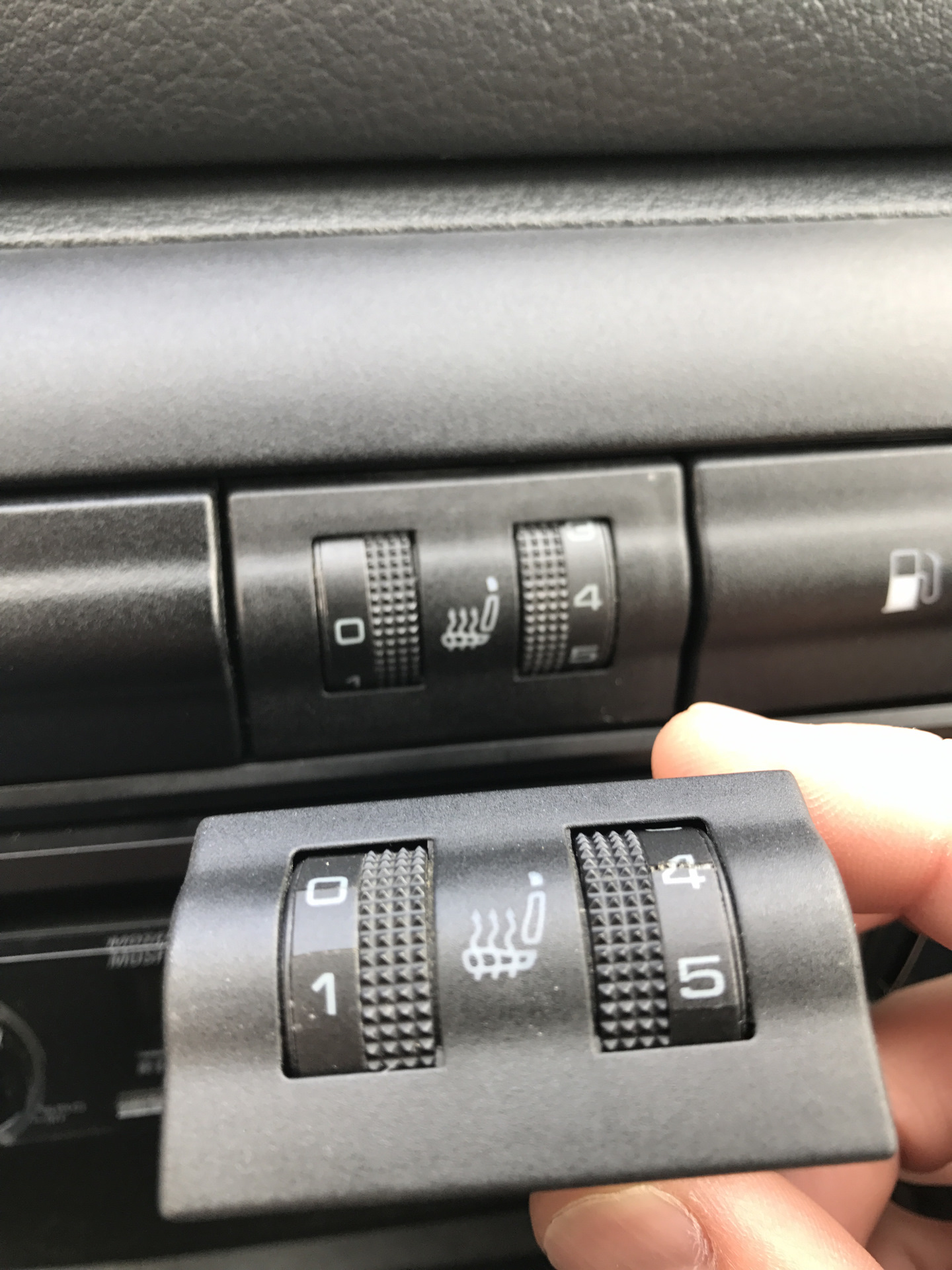 Volkswagen passat b5 универсал не работает подсветка джойстика зеркал