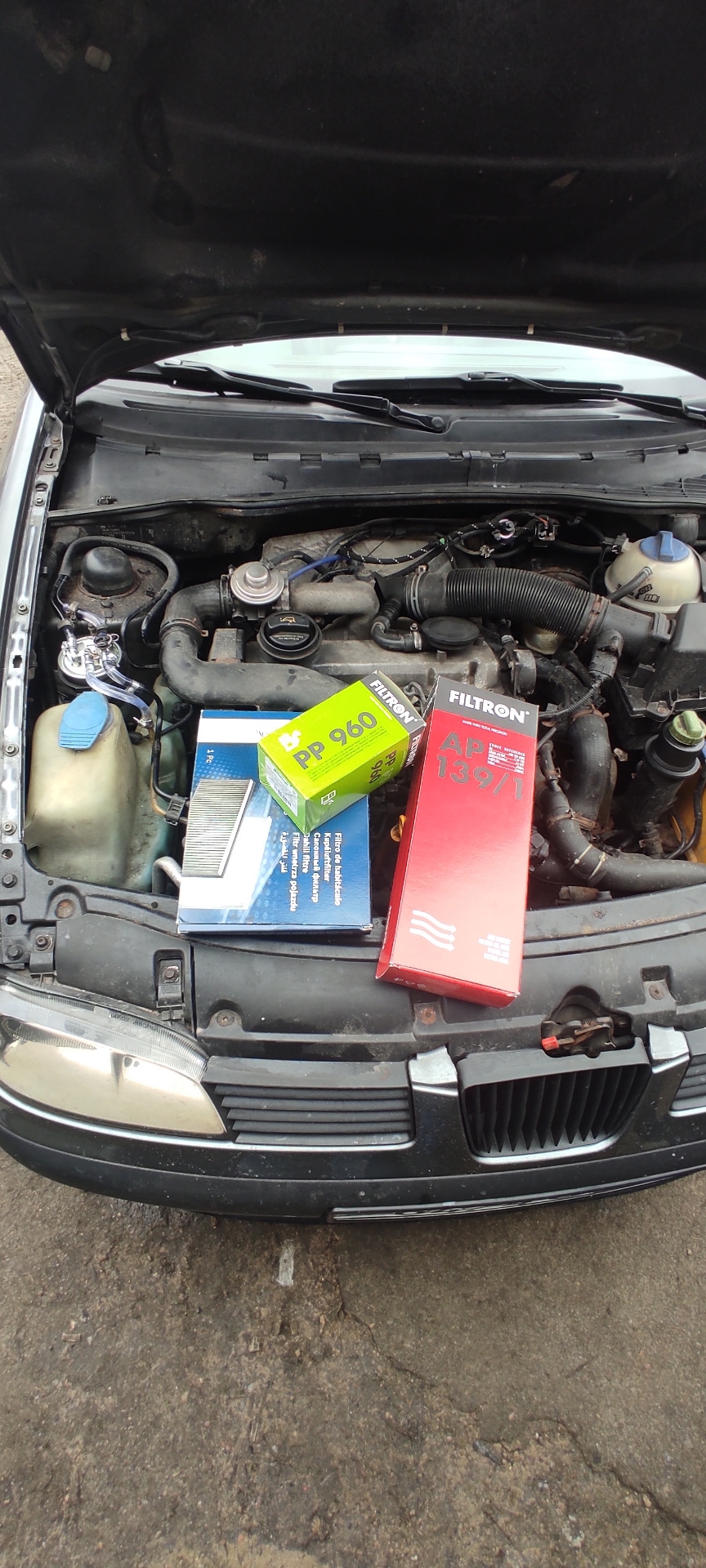ТО масла фильтра и прозрачные шланги — SEAT Ibiza (6K), 1,9 л, 2002 ...