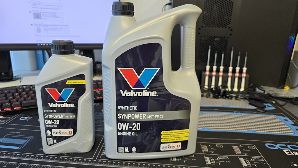 Масло Valvoline MST FE C6 0W20 — Subaru Outback (BS), 2,5 л, 2019 года ...