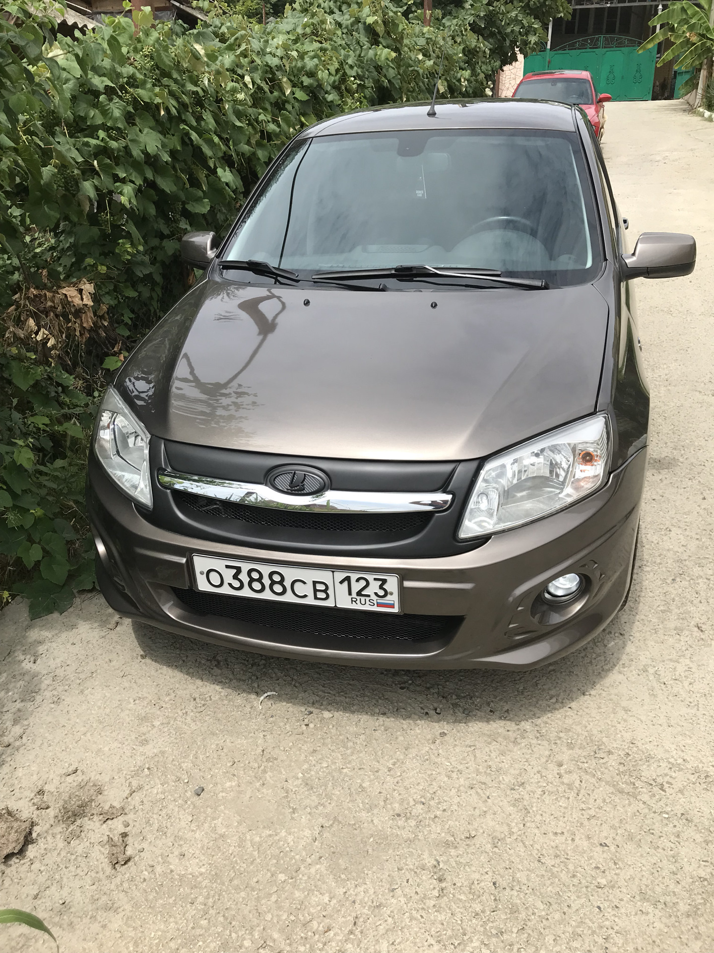 Губа на передний бампер — Lada Granta Sport, 1,6 л, 2014 года | своими ...
