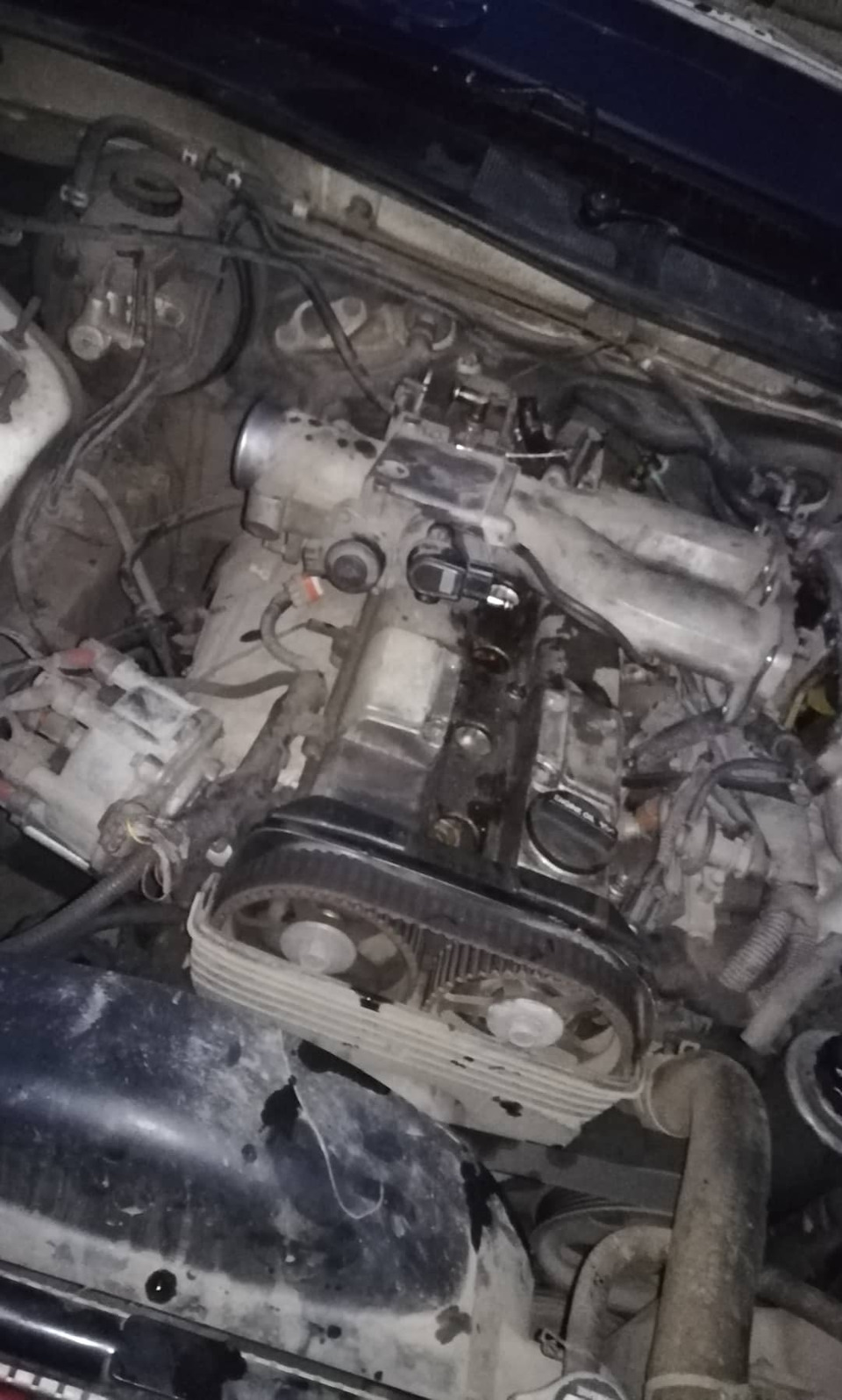 Была произведена замена свечей и брони проводов) — Toyota Mark II (90 ...