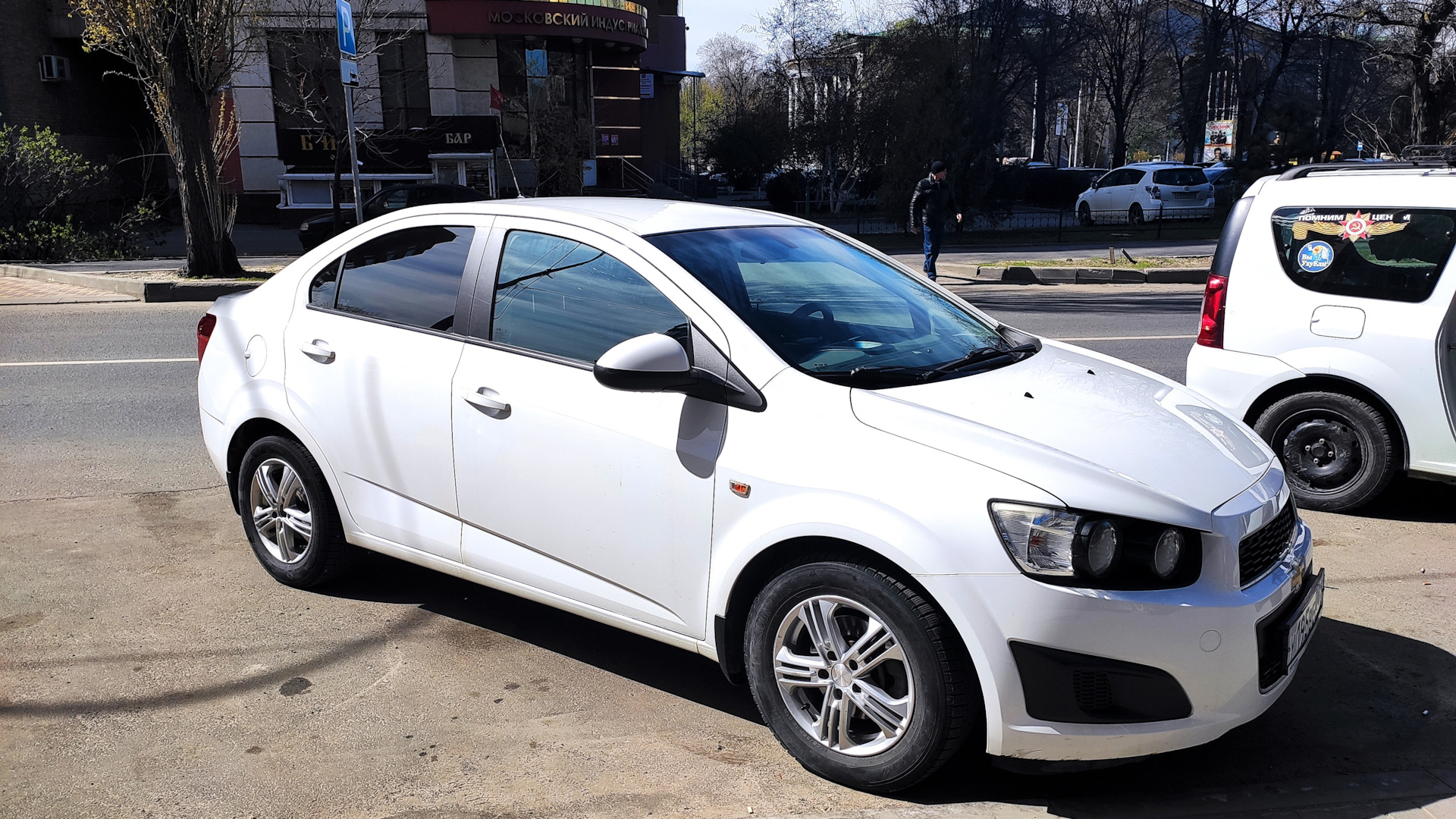 Chevrolet Aveo Sedan (2G) 1.6 бензиновый 2013 | Машина жены на DRIVE2