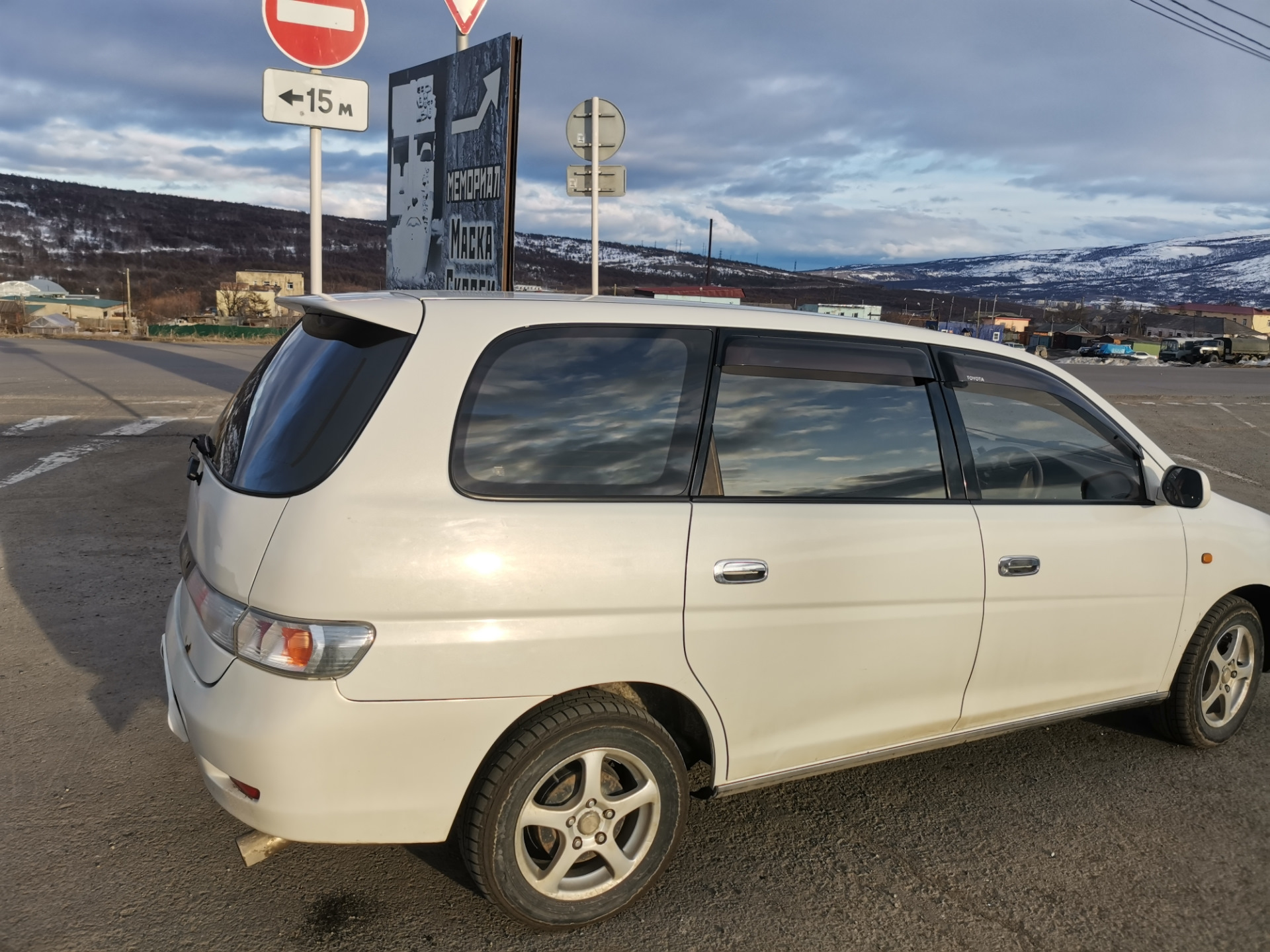 Перегон авто из Владика Toyota Gaia