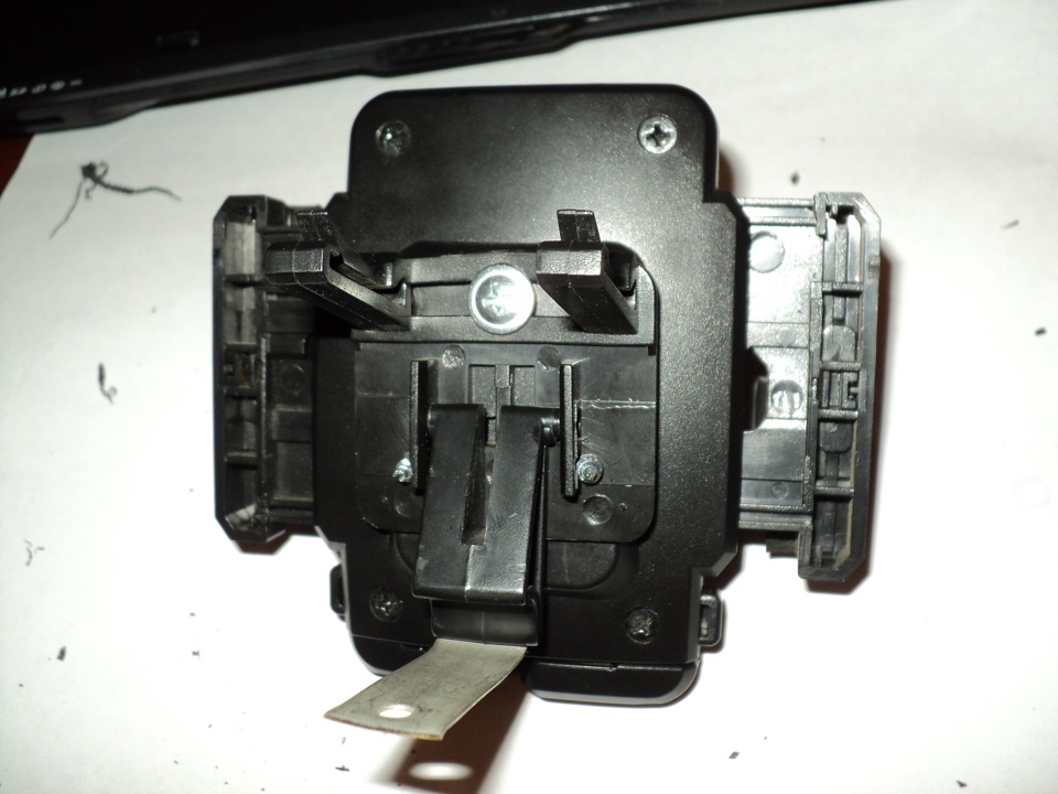 4j894s 960 держатель для телефона как разобрать