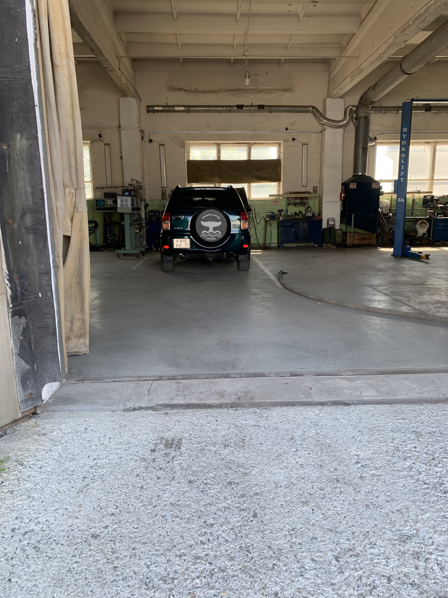 Диагностика топливной системы — Toyota RAV4 (II), 2 л, 2003 года ...