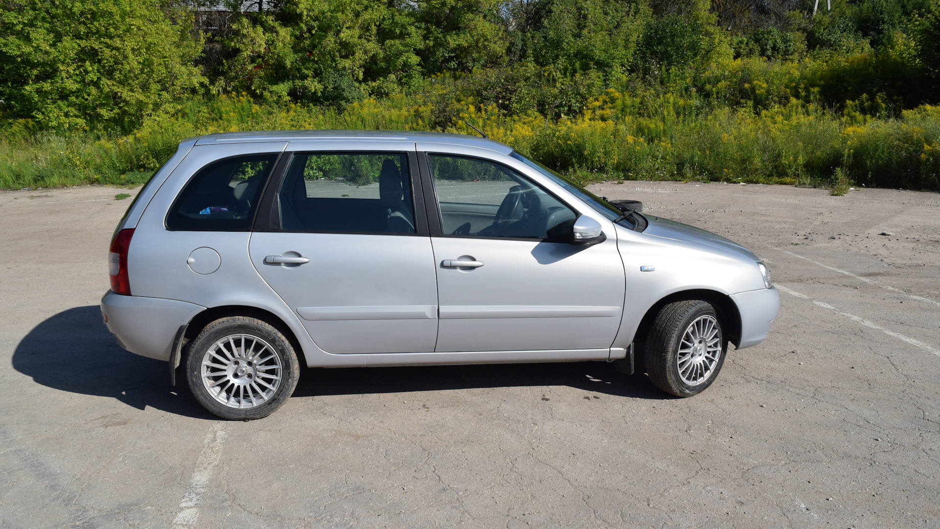 Lada Калина универсал 1.6 бензиновый 2011 | Люкс 1,6 16V на DRIVE2