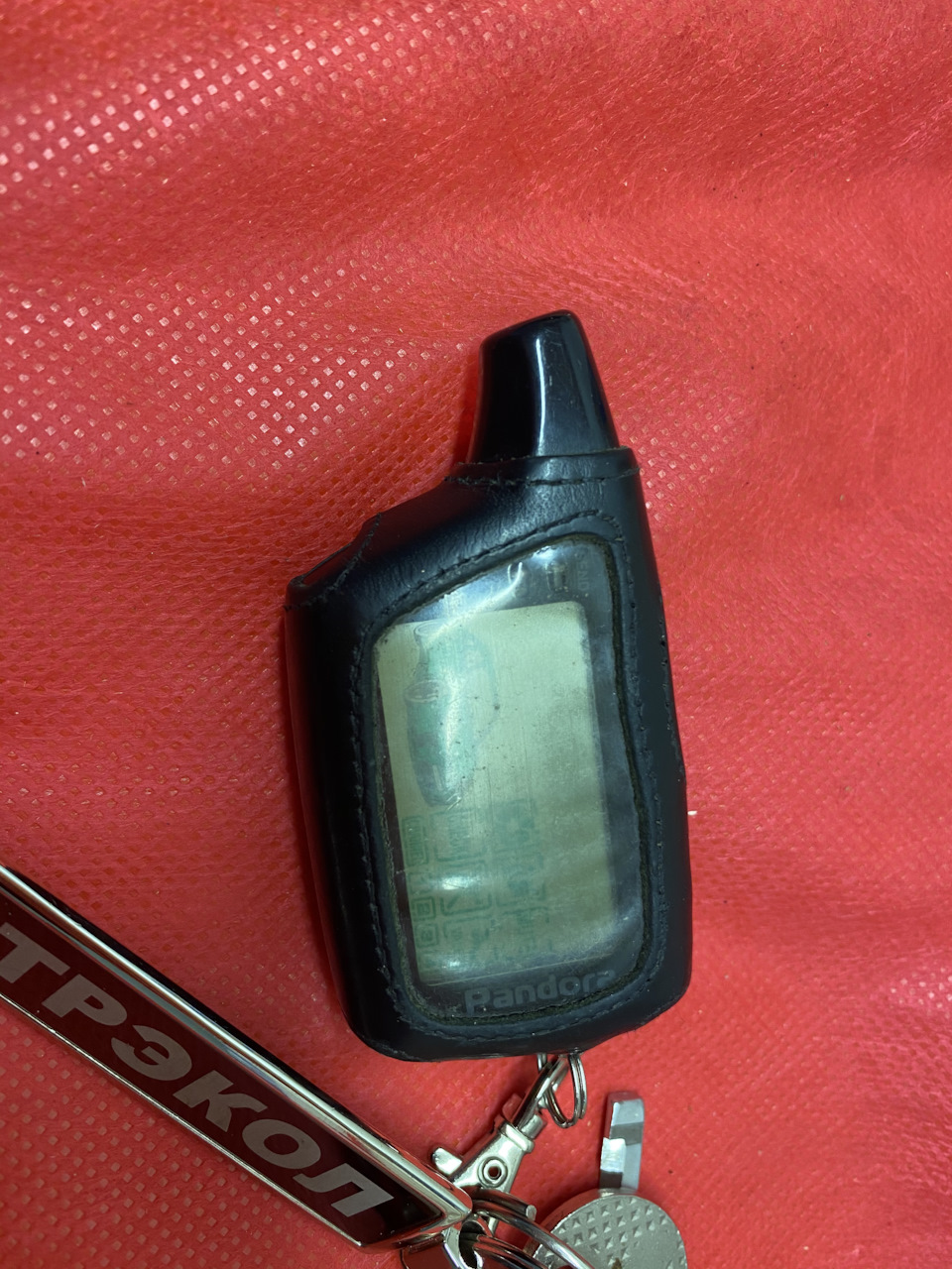 Замена брелка сигнализации — Volkswagen Tiguan (1G), 2 л, 2013 года ...