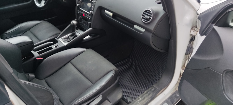 Photo from the logbook Audi A3 (8P)