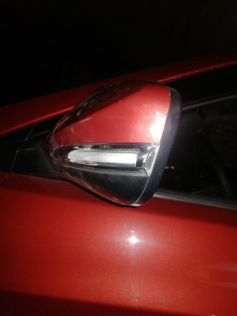 Замена повторителя поворота в левом зеркале. — Hyundai Solaris, 1,6 л ...