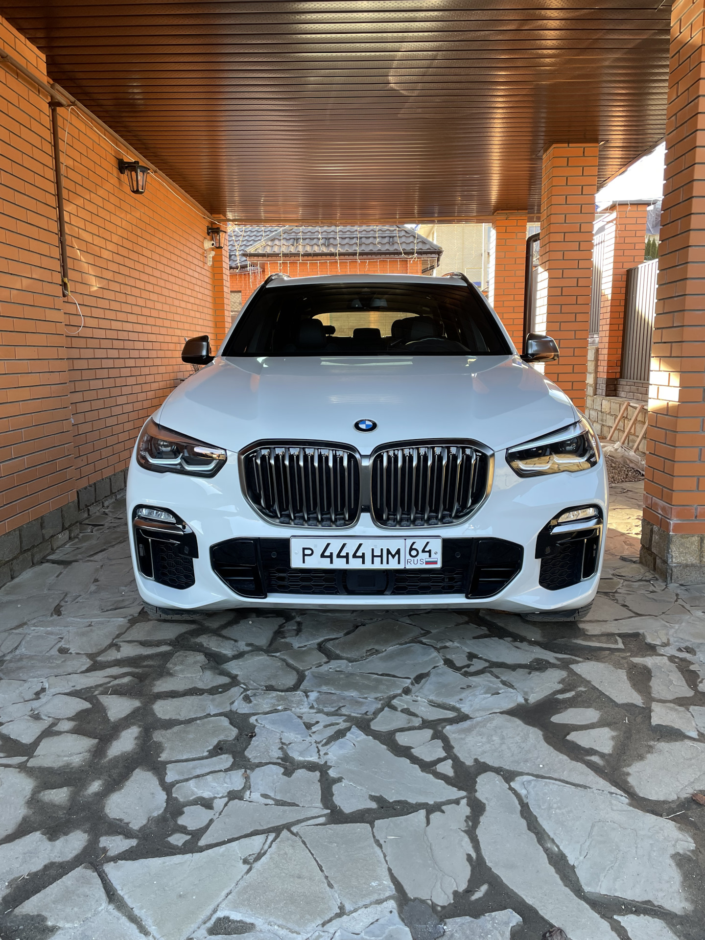Замена жалюзи решетки радиатора — BMW X5 (G05), 3 л, 2019 года | визит ...