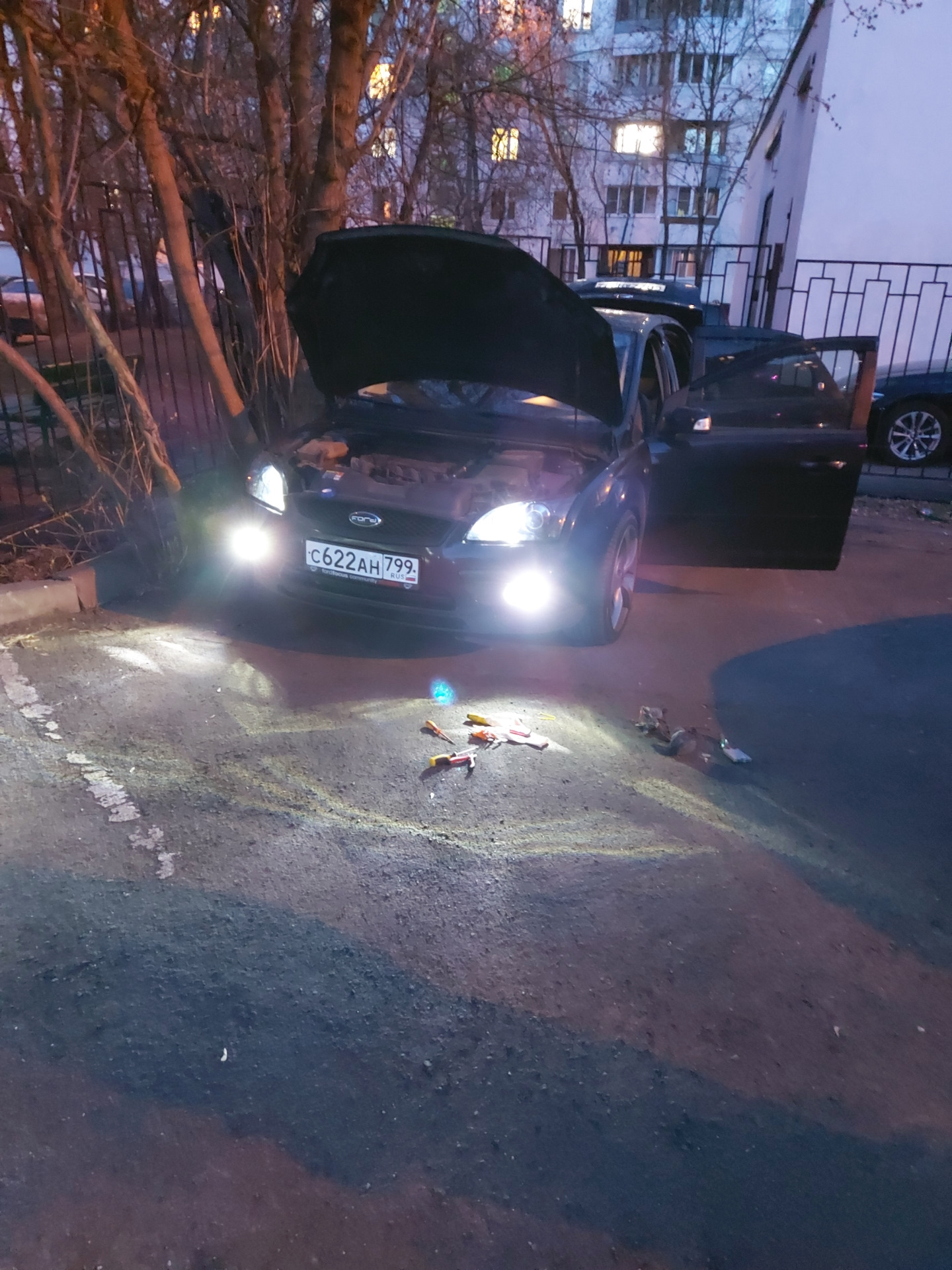 Противотуманки оптима лед фог — Ford Focus II Sedan, 1,6 л, 2007 года ...