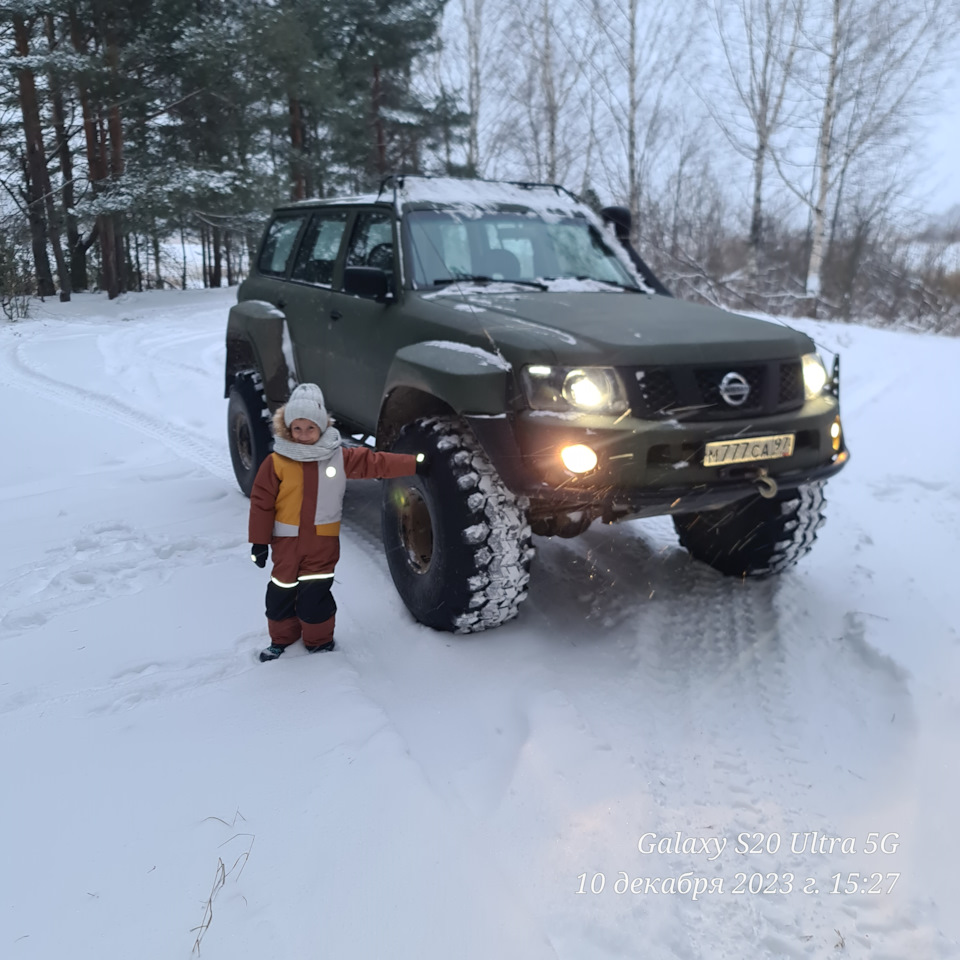 Выше колеса — пора в школу! — Nissan Patrol (Y61), 4,2 л, 2012 года |  встреча | DRIVE2