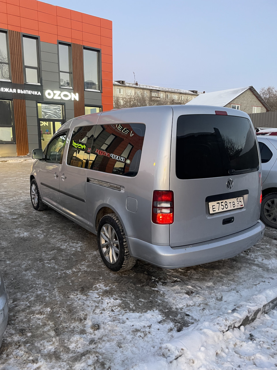 Левое крыло заднее — Volkswagen Caddy (3G), 1,6 л, 2008 года | фотография |  DRIVE2