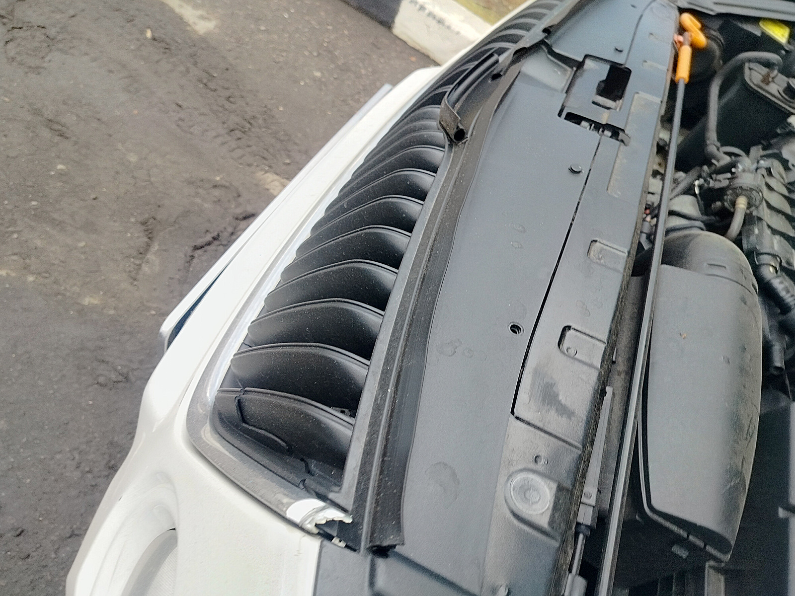 Будни Шкоды Йети и доработка уплотнения капота — Skoda Yeti, 1,8 л ...