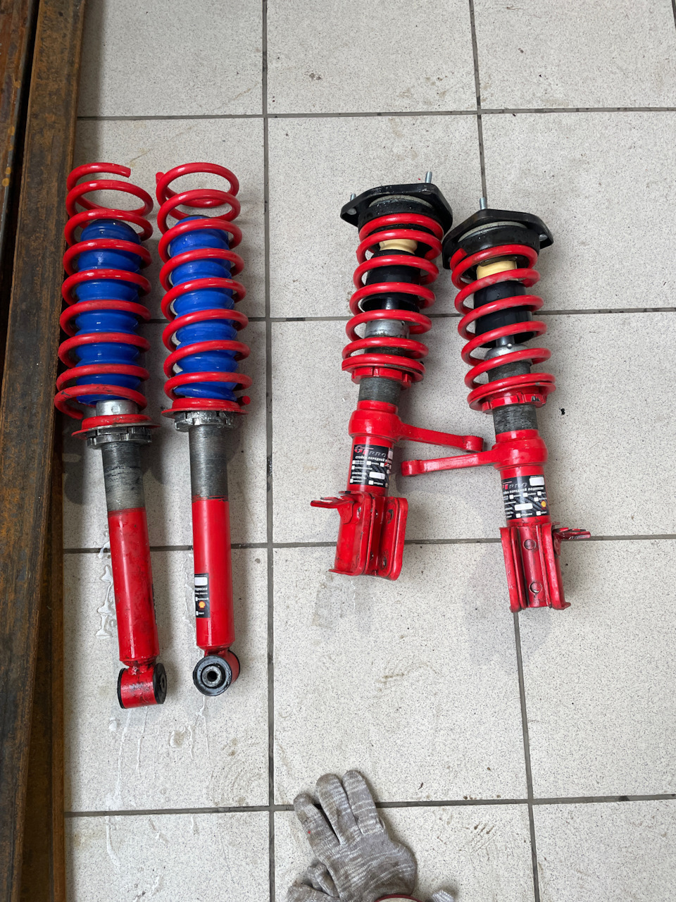 Винтовая подвеска (Ожидание весны) — Lada Калина Универсал (2G), 1,6 л ...