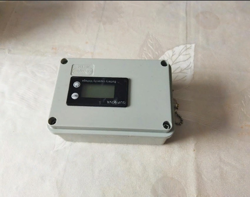 Питание эхолота, электричество в лодке . — Isuzu midi, 2 л, 1995 года ...