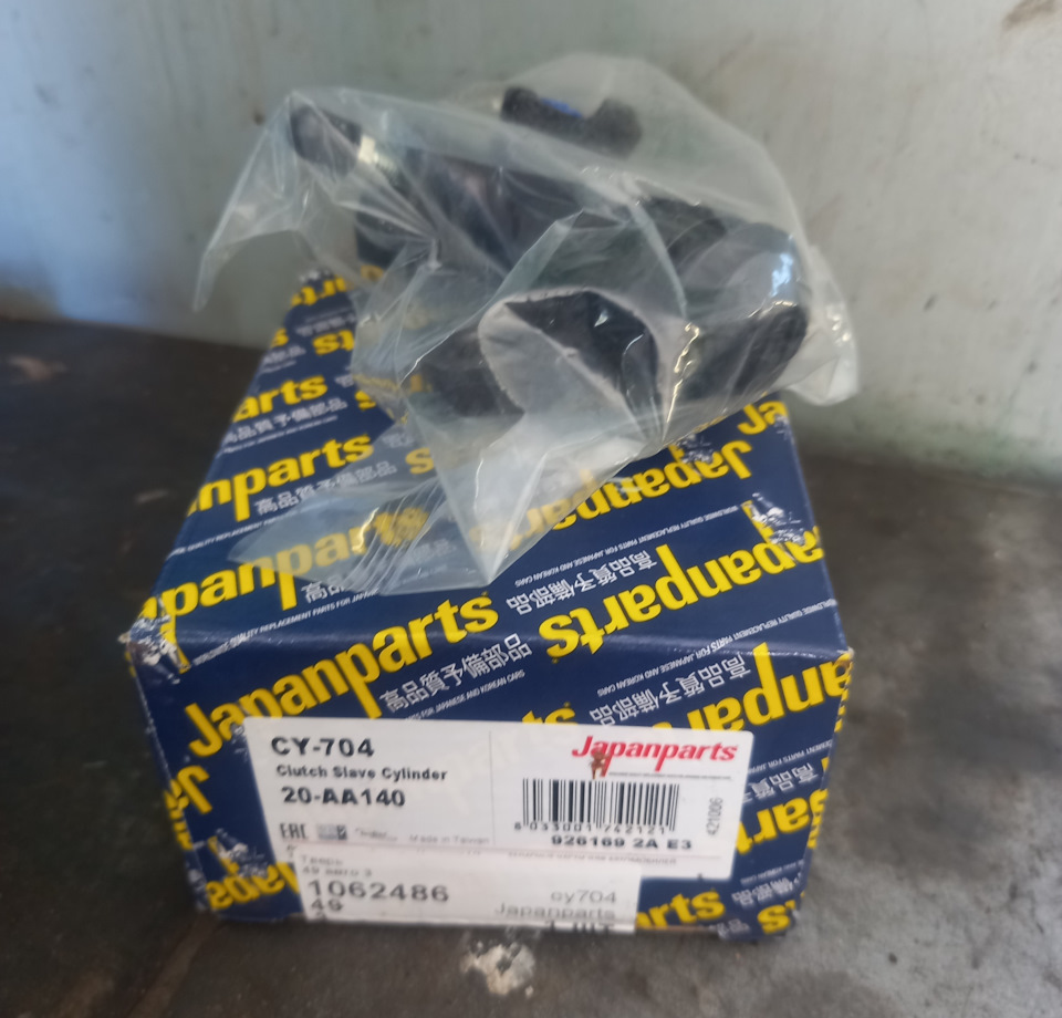 #32 Надоела тугая педаль сцепления. — Subaru Forester (SG), 2 л., 2007 ...