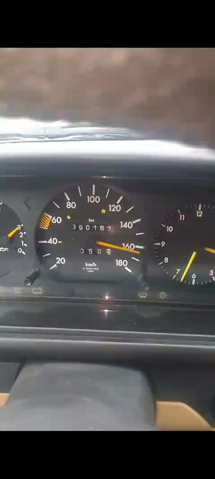 Максимальная скорость моей машины . — Mercedes-Benz E-class (W124), 2 л,  1986 года | наблюдение | DRIVE2