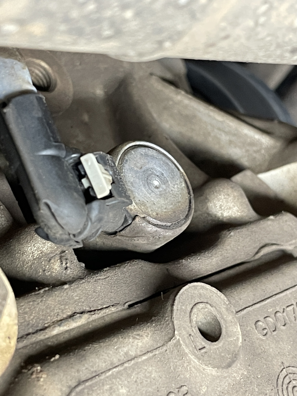 Родной клапан в норм состоянии — Skoda Octavia A8 Mk4