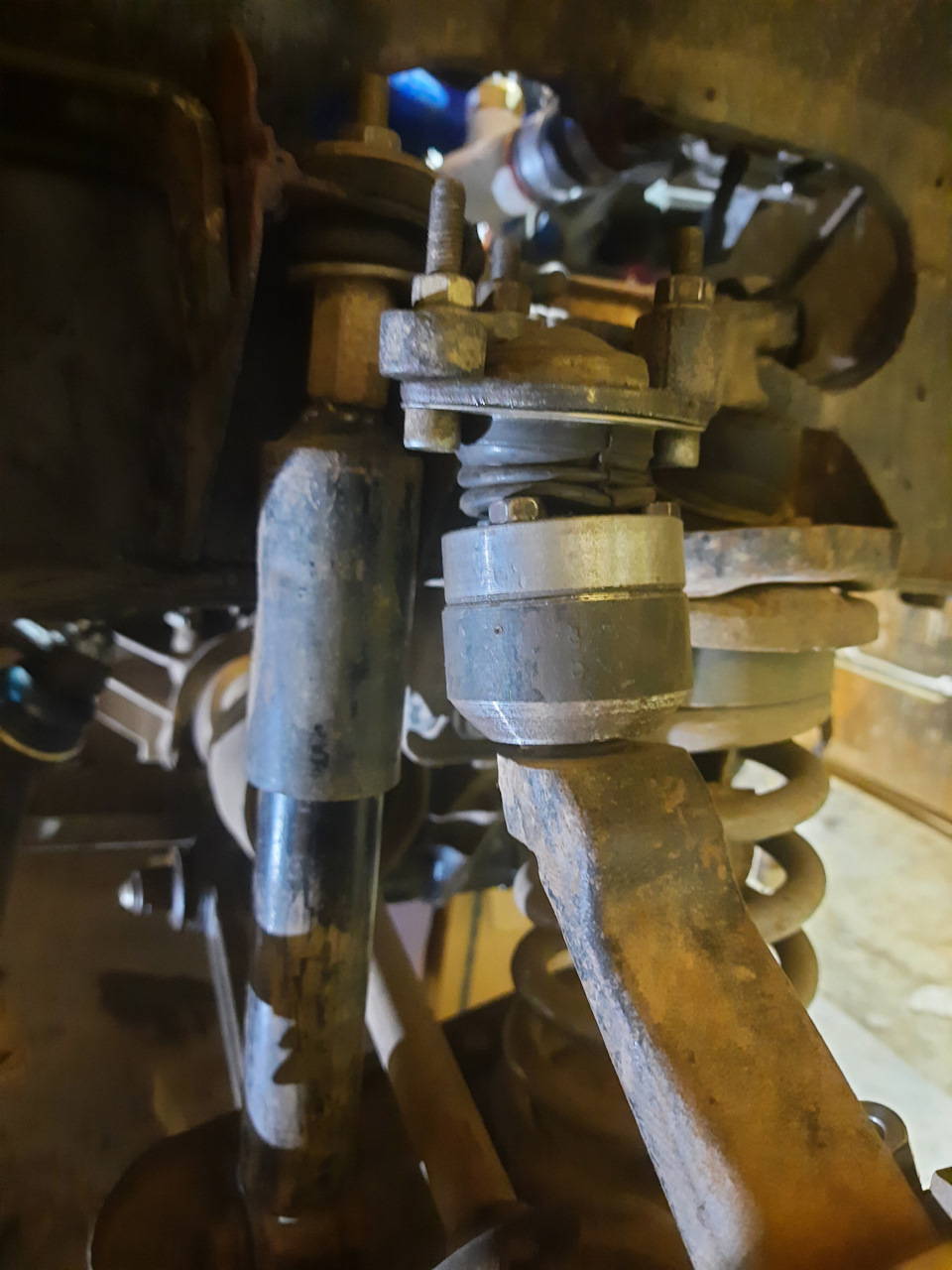 Доработка передней подвески. — Lada 4x4 3D, 2 л, 2006 года | своими ...