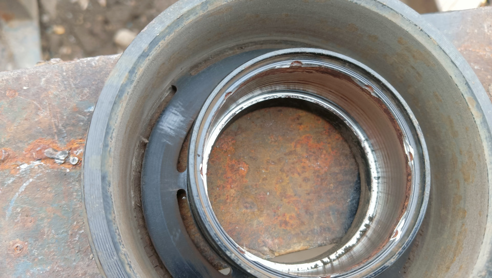 Так выглядит без подшипника. — Ford Focus Sedan II