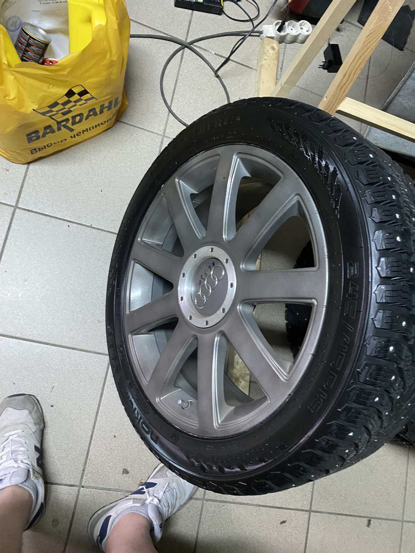 В какой цвет красить колпаки? — Audi A6 Allroad quattro (C6), 3 л, 2010 ...