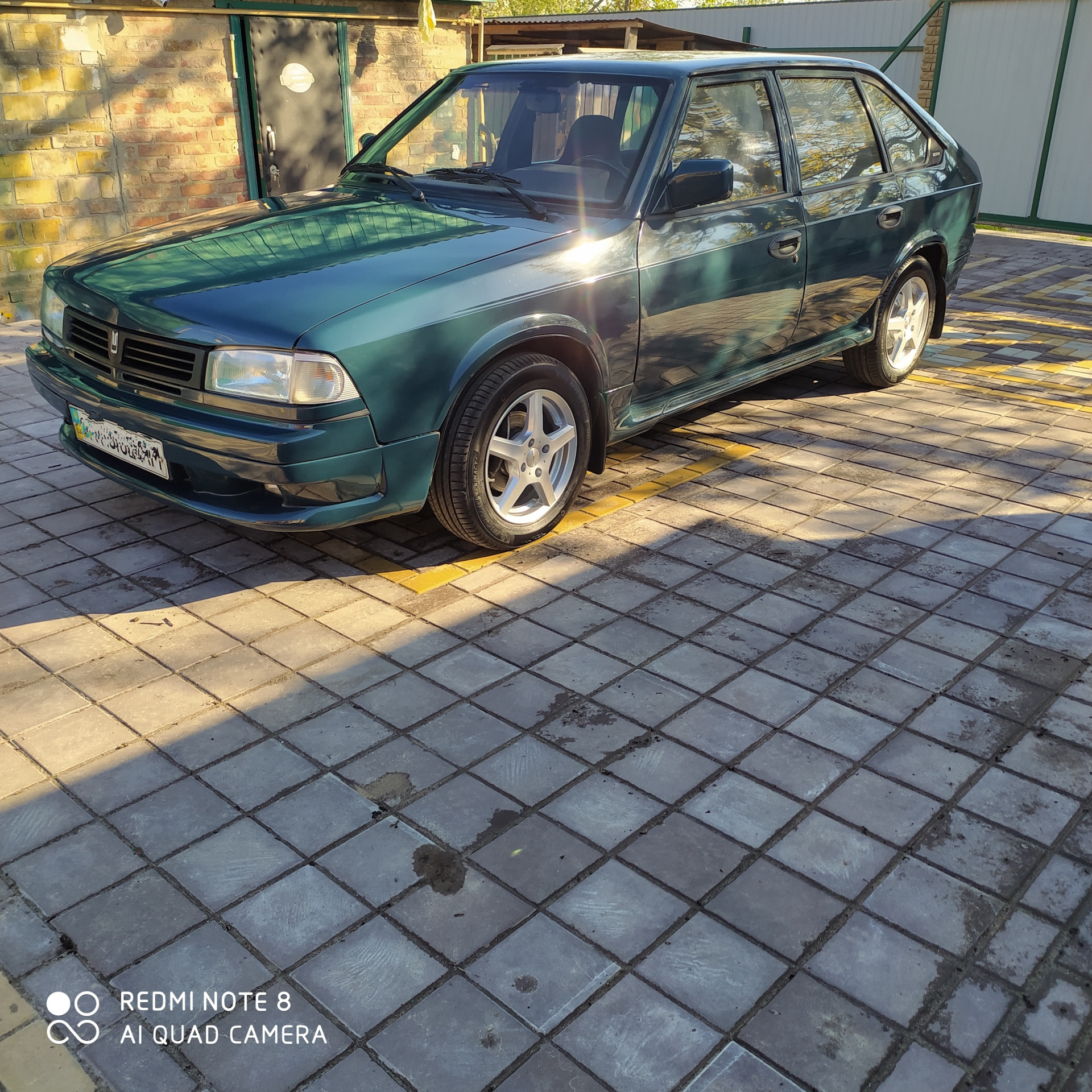 Новые диски и резина — Москвич Святогор, 1,6 л, 1999 года | тюнинг | DRIVE2