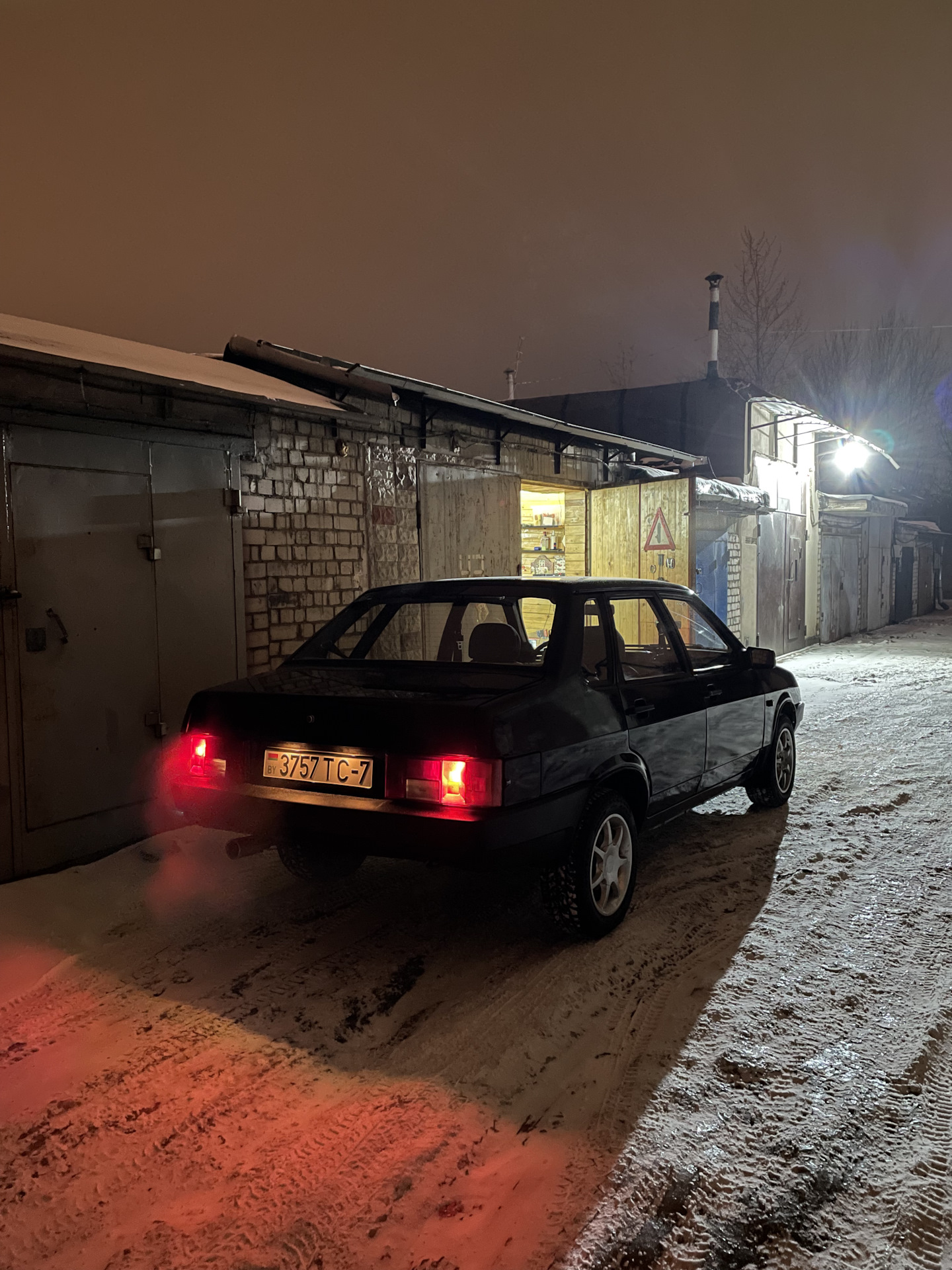 Трос капота ВАЗ 21099. — Lada 21099, 1,3 л, 1993 года | своими руками |  DRIVE2