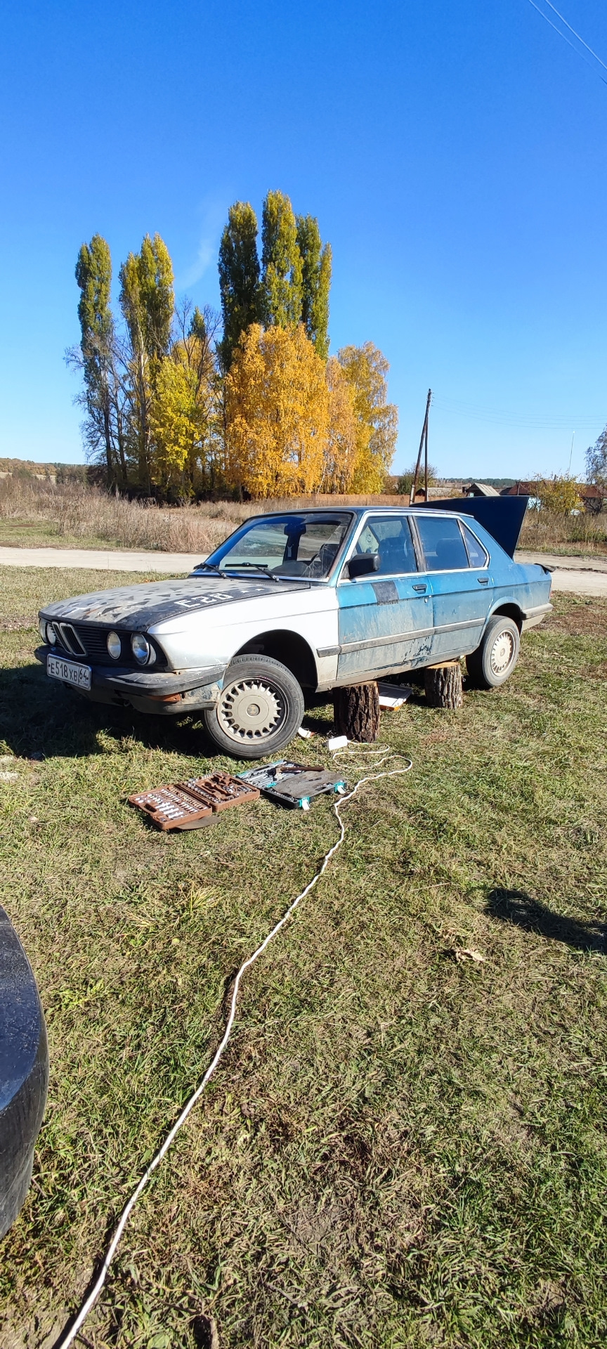 Вялая кулиса. — BMW 5 series (E28), 1,8 л, 1986 года | своими руками |  DRIVE2