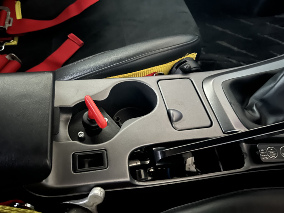 Установка выключателя массы — Nissan Silvia (S15), 2 л, 2002 года ...